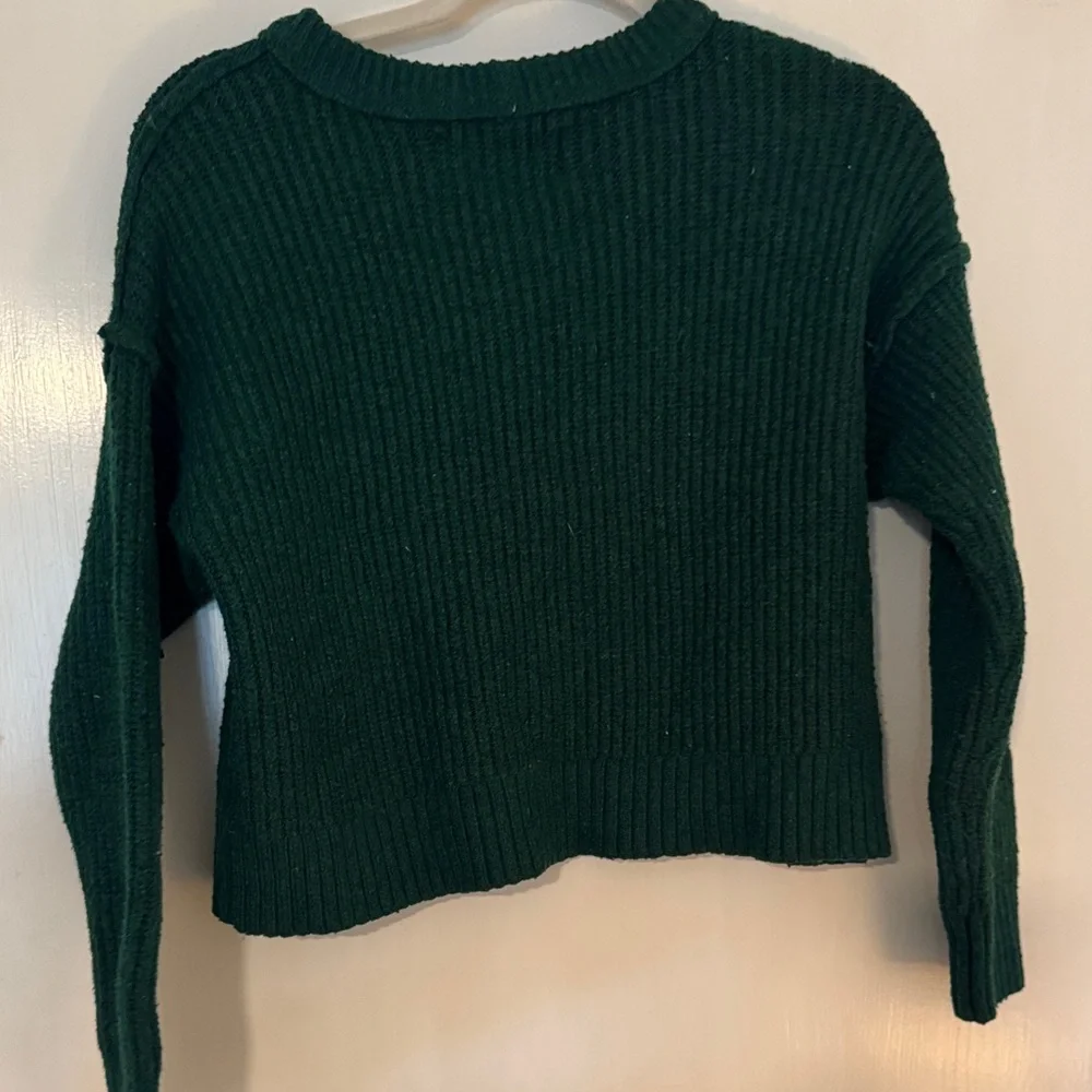 VINTAGE Women's American Eagle Dark Green Ribbed Knit Sweater - Picture 3 of 3